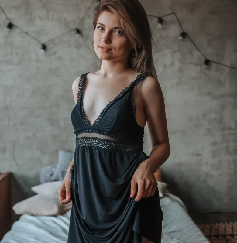DARK TURQUOISE SILK NIGHTDRESS